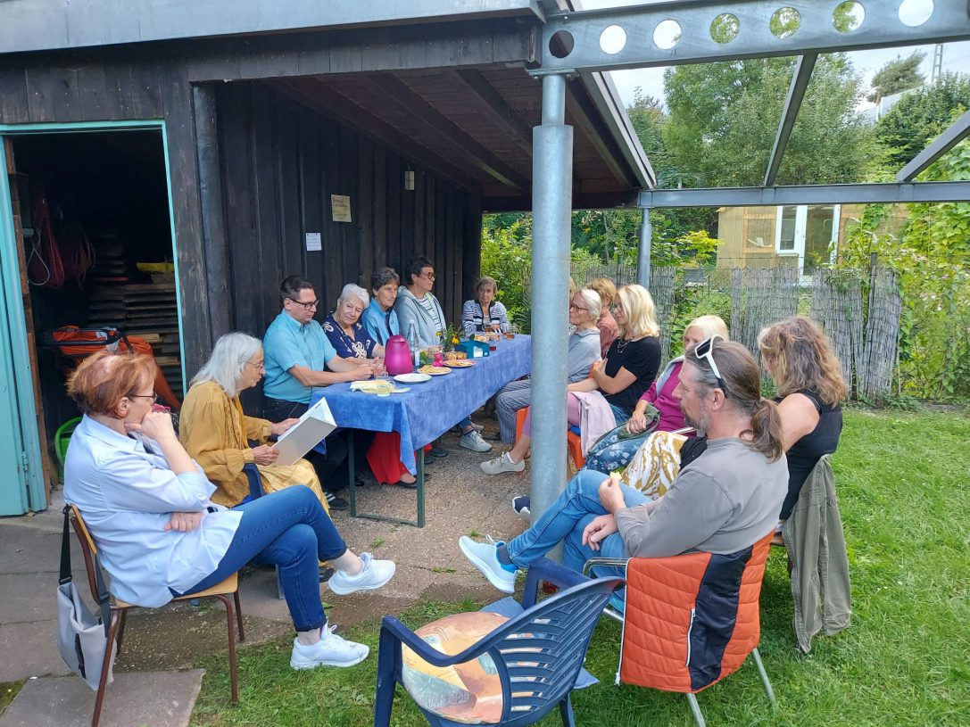 26. Sept. Märchenstunde in der Kneippanlage